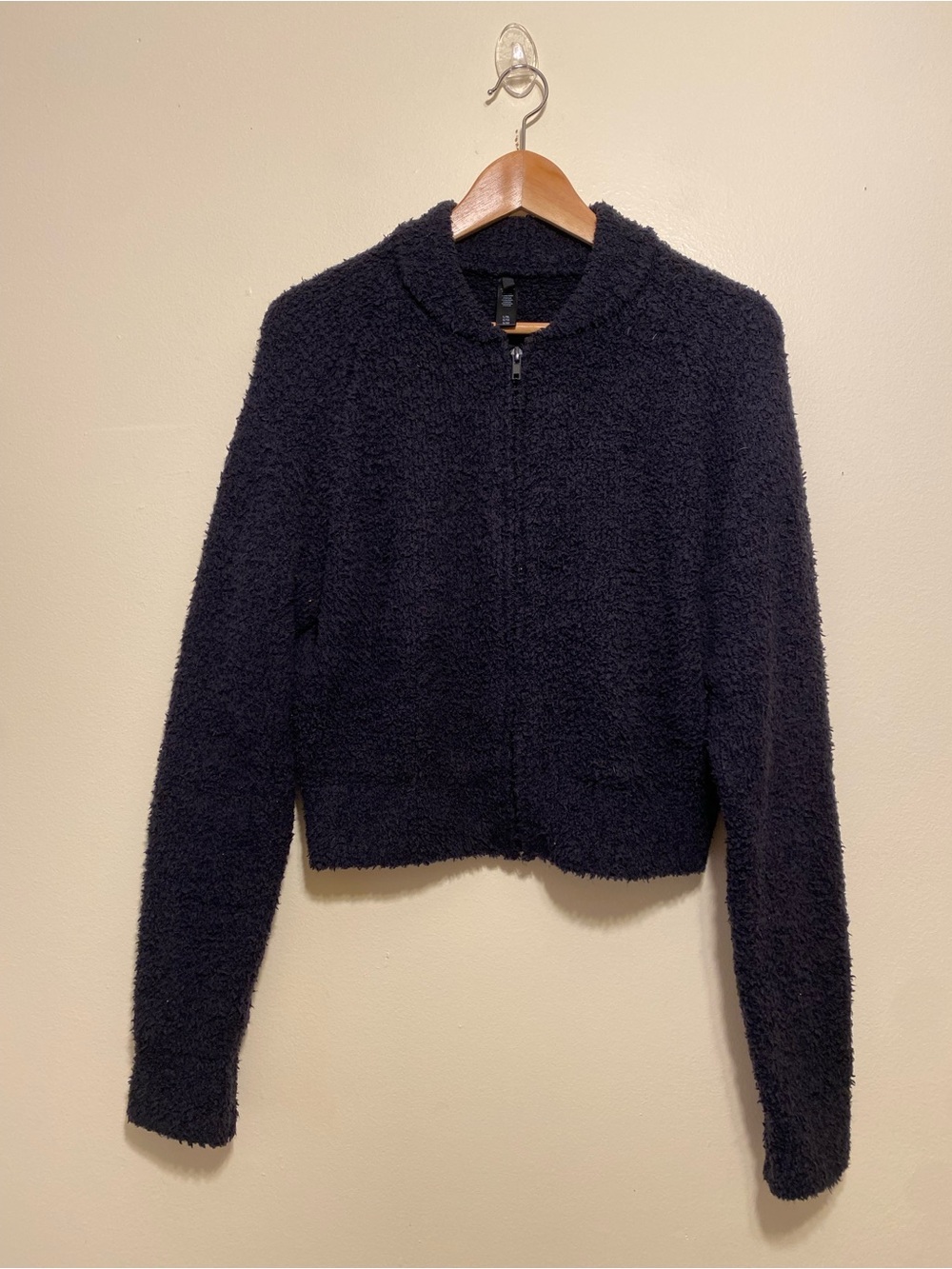 SKIMS  Women's Black Zip-Front Fuzzy Sweater. Size L /XL